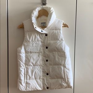 Old Navy Puffer Vest